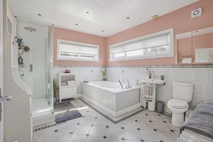 Photo 15- click for photo gallery